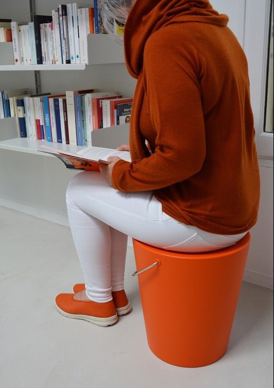 Maxdesign - sgabello Moving - design Gabriele Pezzini - 1010circle